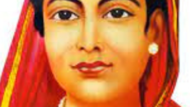 SAVITRI BAI PHULE (1)